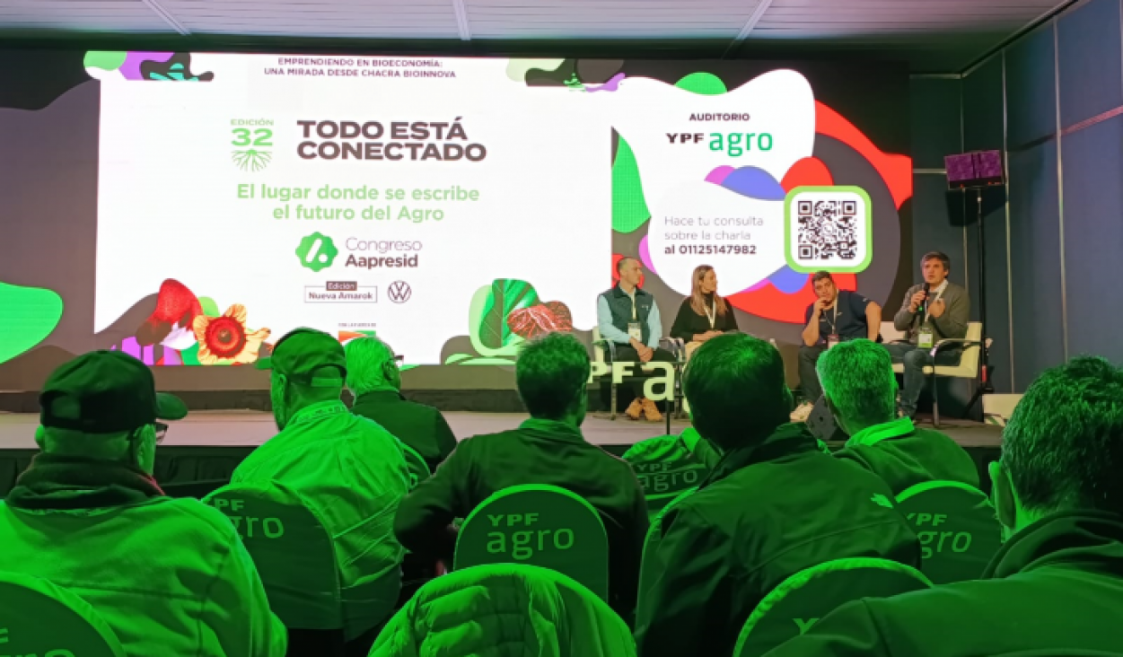 imagen La FCA dijo presente en el 32º congreso de AAPRESID  en la ciudad de Buenos Aires