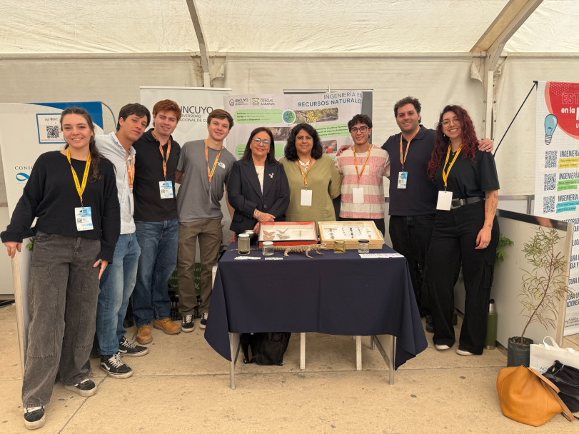 imagen La Facultad de Ciencias Agrarias reafirmó su compromiso con el desarrollo minero sustentable en Argentina Mining 2025