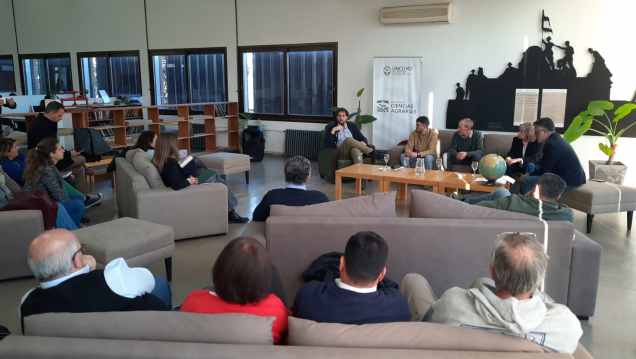 imagen La Facultad celebró el Día de la Enseñanza de las Ciencias Agropecuarias con un evento lleno de intercambio, ideas y nuevas miradas
