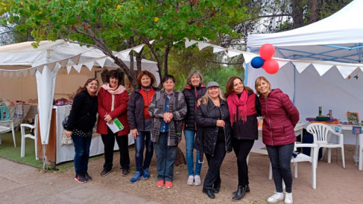 imagen Llega JubilARTE a Ciencias Agrarias: la feria de artesanos mayores