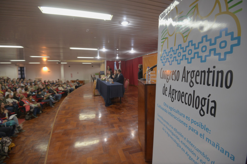 imagen Publican libro de resúmenes del Primer Congreso Argentino de Agroecología realizado en Agrarias