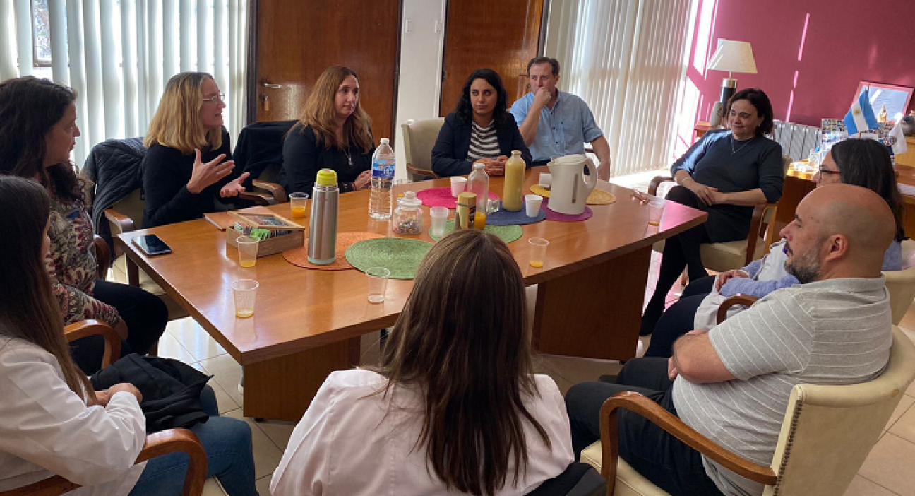 imagen La Decana Filippini recibió autoridades para tratar la Indicación Geográfica del Aceite de Oliva de Mendoza