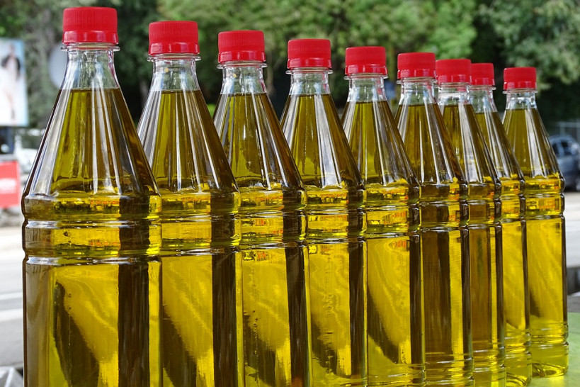 imagen Docentes de la FCA dictaron curso de cata de aceite de oliva en Chile