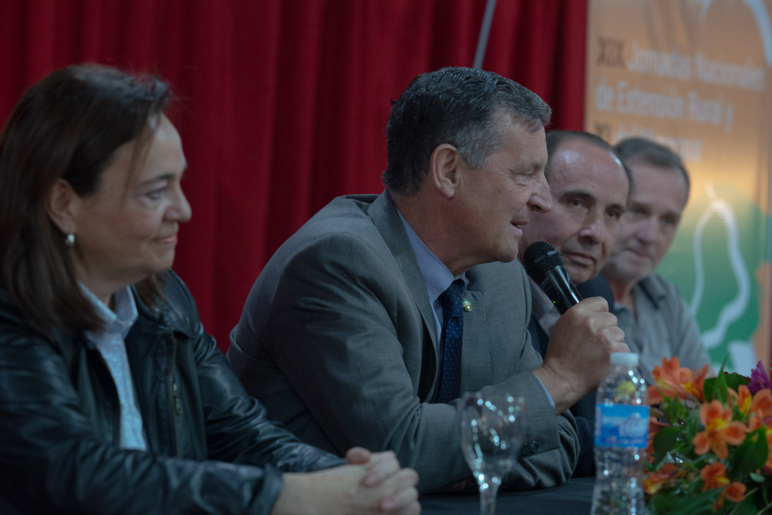 imagen El Rector y la Decana inauguraron las Jornadas Nacionales de Extensión Rural