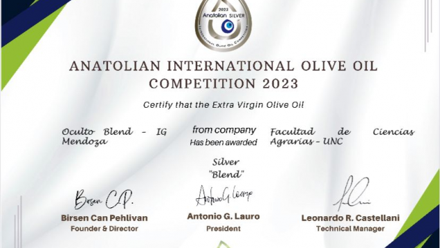 imagen El aceite de oliva Blend, marca Oculto de Ciencias Agrarias, obtuvo medalla de plata en Turquía 
