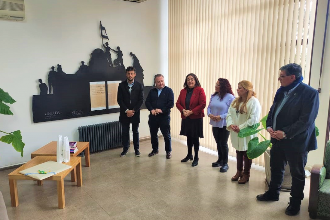 imagen Se inauguró el "Espacio de la Reforma Universitaria" en la Biblioteca de la Facultad de Ciencias Agrarias