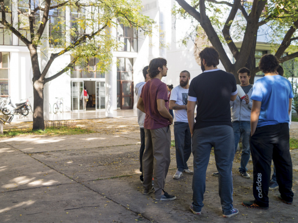 imagen  Ingenieros en Recursos Naturales Renovables se reunieron para acordar estrategias de inserción laboral