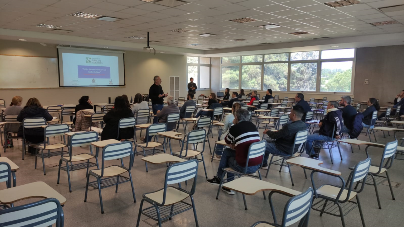 imagen Ciencias Agrarias capacitó a su Personal de Apoyo Académico en Sostenibilidad y Objetivos de Desarrollo Sostenible