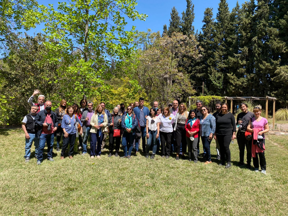 imagen La Comisión asesora de Patrimonio UNCUYO visitó el Jardín Botánico de la FCA